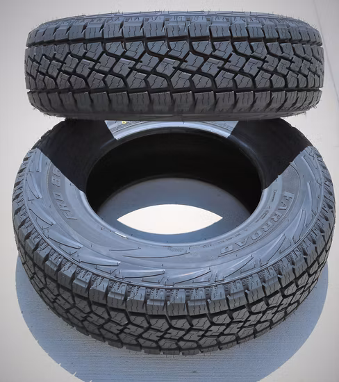 Pneumatici tubeless 235/40/18 /225/70r16 per auto